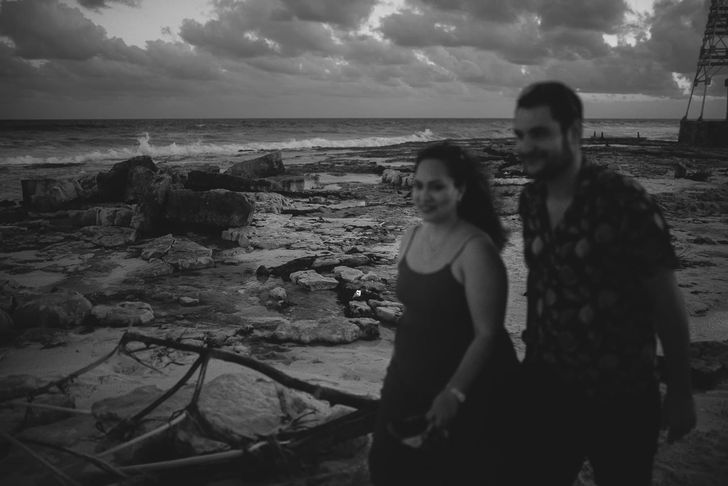 Fotografía de save the date en Cancun por Jesús Amaya fotógrafo de bodas destino en México
